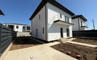 Vila 5 camere Tunari langa Cosmopolis - Poză 16