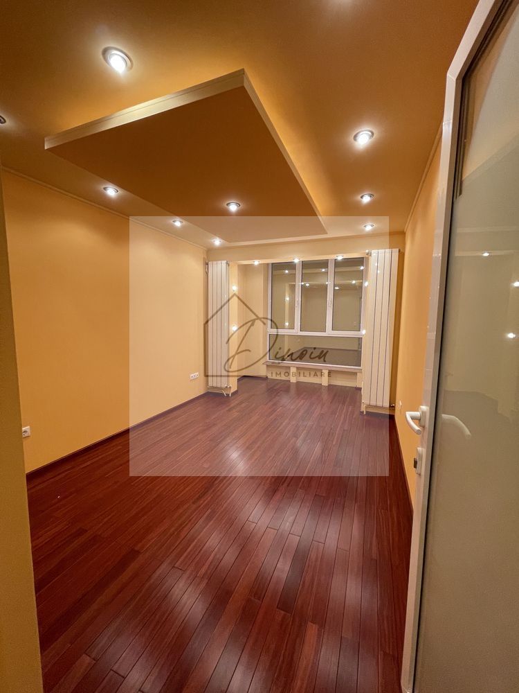 Apartament 3 camere Trapezului Metrou 1Dec - renovat centrala proprie - Poză 6