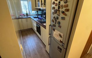 BRASADAS vinde ap cam etaj 1/4 in Micro 15. - Poză 4