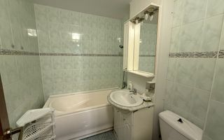 Vânzare apartament 3 camere decomandat, Zona Curcubeului - Poză 9