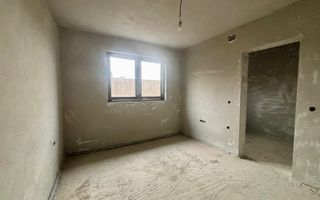 Casă individuală pe un nivel cu vedere panoramică spre munte - Poză 8