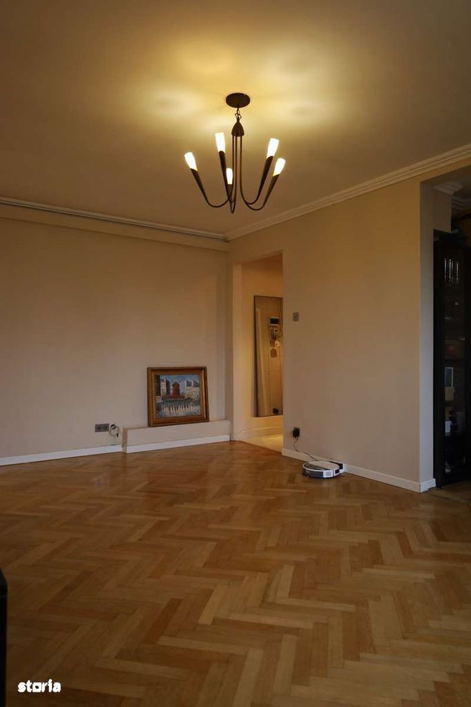 Apartament 3 camere 94 mp, Ultracentral, centrala proprie, bloc fără risc - Poză 12