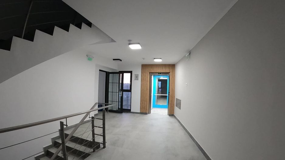 Apartament Spațios cu Vedere Frontală la Lacul Siutghiol și Mamaia - Poză 10