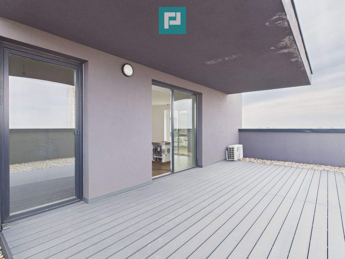 3 camere PREMIUM, terasă 22 mp, etaj 8 - Poză 19