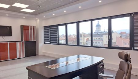 Spatiu birou in zona centrala!