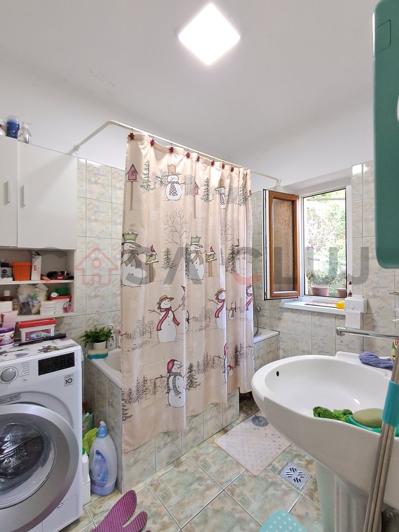 Casă individuală, teren 1.723 mp. garaj și livadă -Grigorescu!! - Poză 9