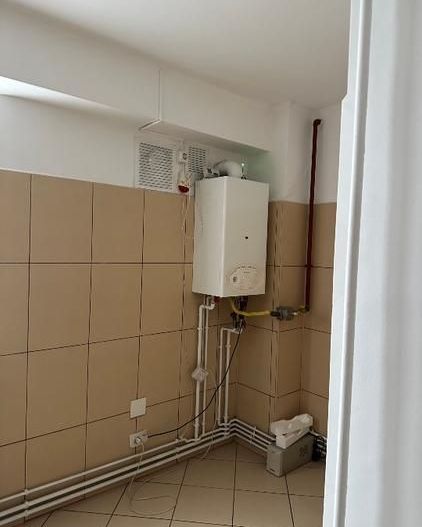 Vanzare 3 Camere Burebista - Alba Iulia, Bloc Monolit, Centrală Proprie - Poză 3