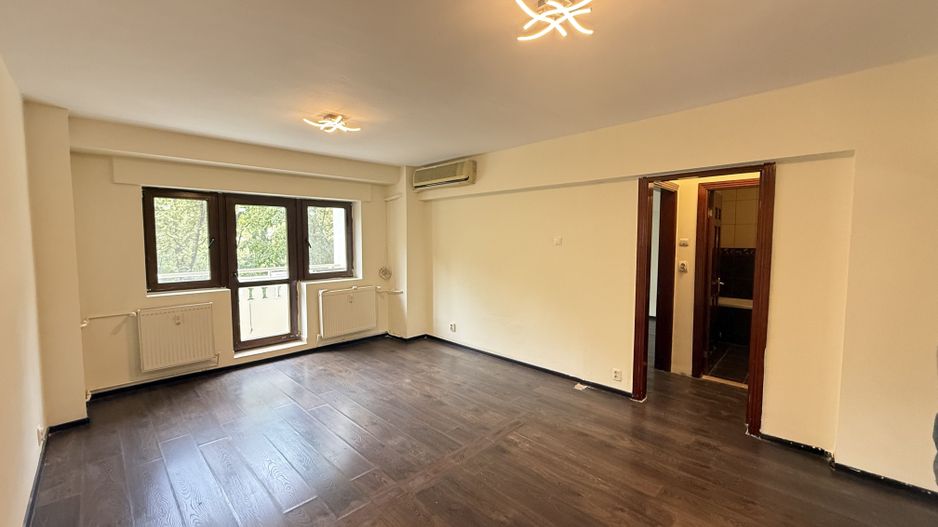 Vanzare apartament 4 camere Bld. Unirii - Fantani Bucuresti - Poză 1