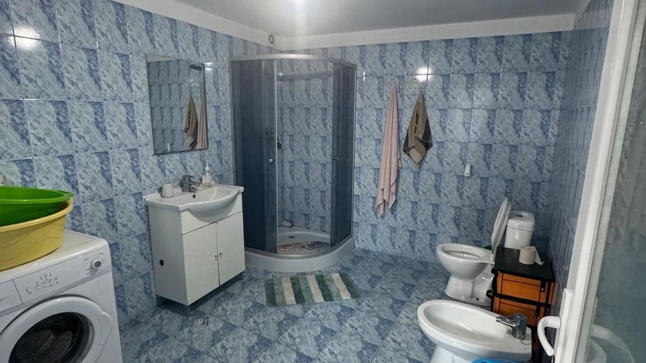 Casă de vânzare – Strada Crinului - Poză 9