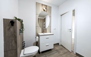 Vilă Individuală cu o curte generoasa zona Aparatorii Patriei - Poză 21