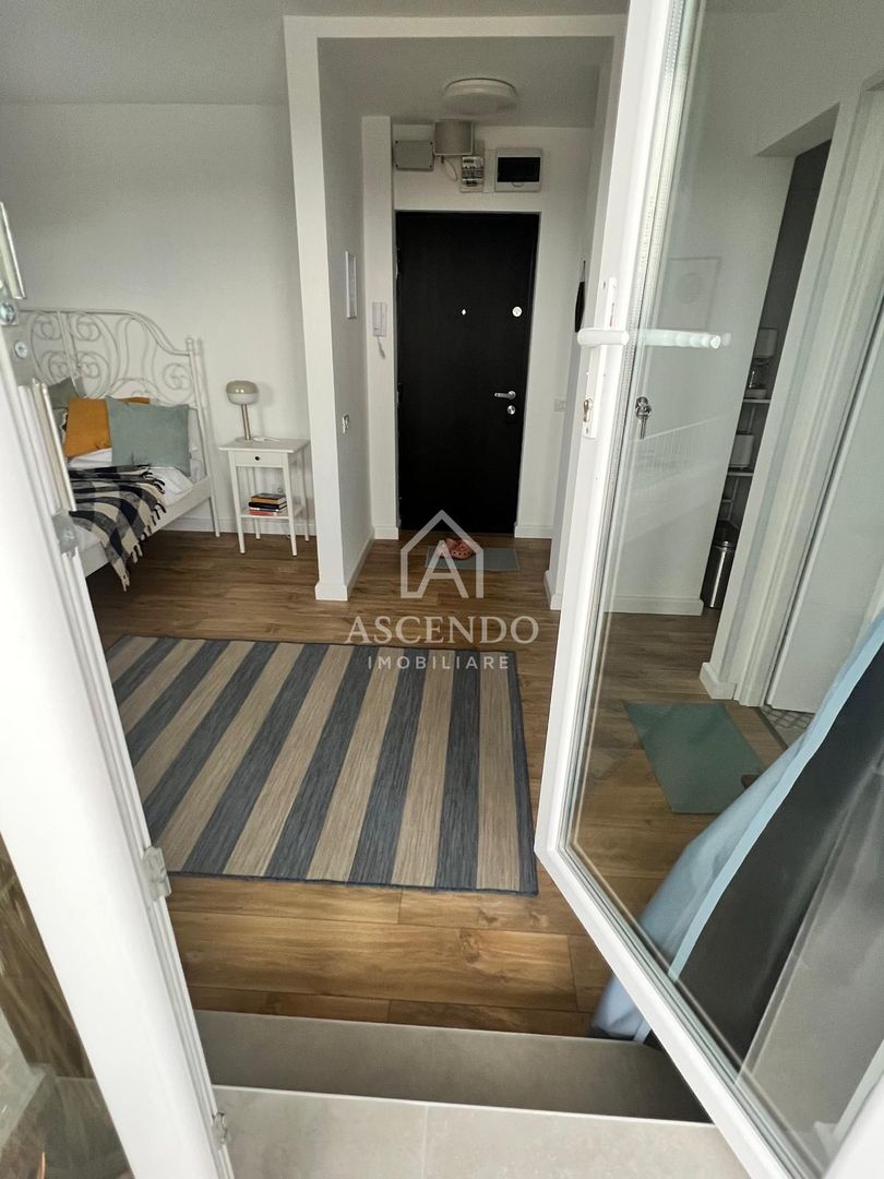 Studio renovat 25 mp + terasă 10 mp | Piața Victoriei | 0% Comision - Poză 12