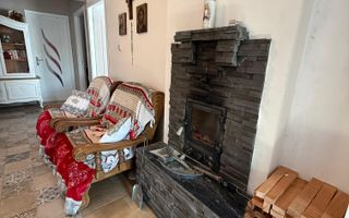 Aroneanu - Casa la asfalt - 420mp teren - 3 camere - Canalizare - Poză 13