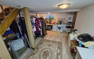 Casa 7 camere 3 bai 2 intrari Zona Garii - Poză 31