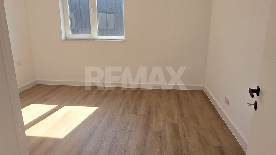 Apartament cu 2 camere în București, Pipera, România - Poză 6