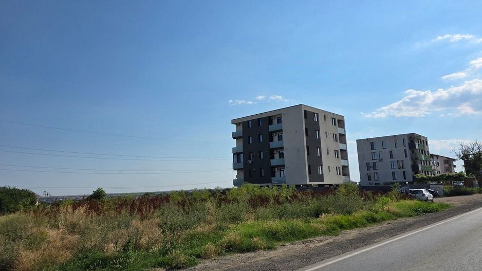 Teren Intravilan 4.390 mp – Lazu | Dublu Acces | 0% Comision - Poză 4