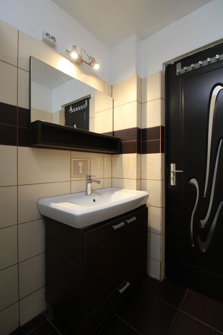Central; Bdl Mihai Viteazu, 3 camere, centrala proprie - Poză 13