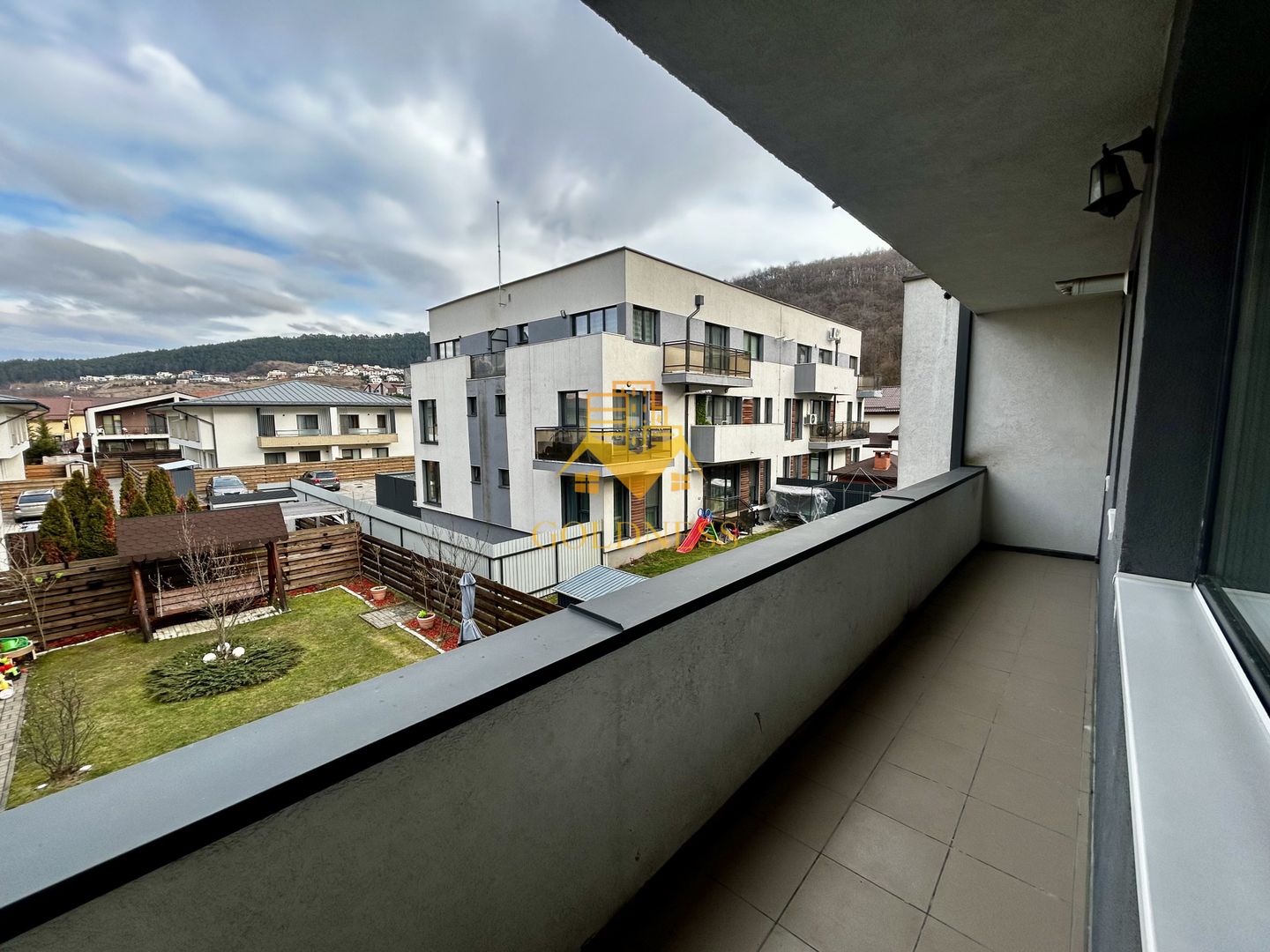 2 camere open space, Parcare, Zona Sub Cetate, Mega Image, Floresti - Poză 10