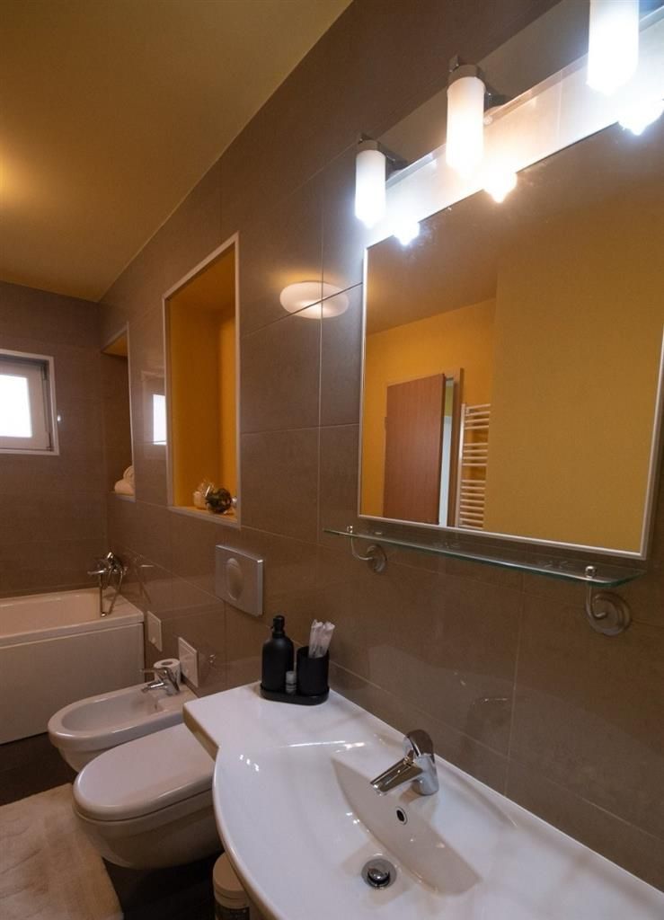 Apart Iulius Mall amenajat centrala proprie - Poză 10