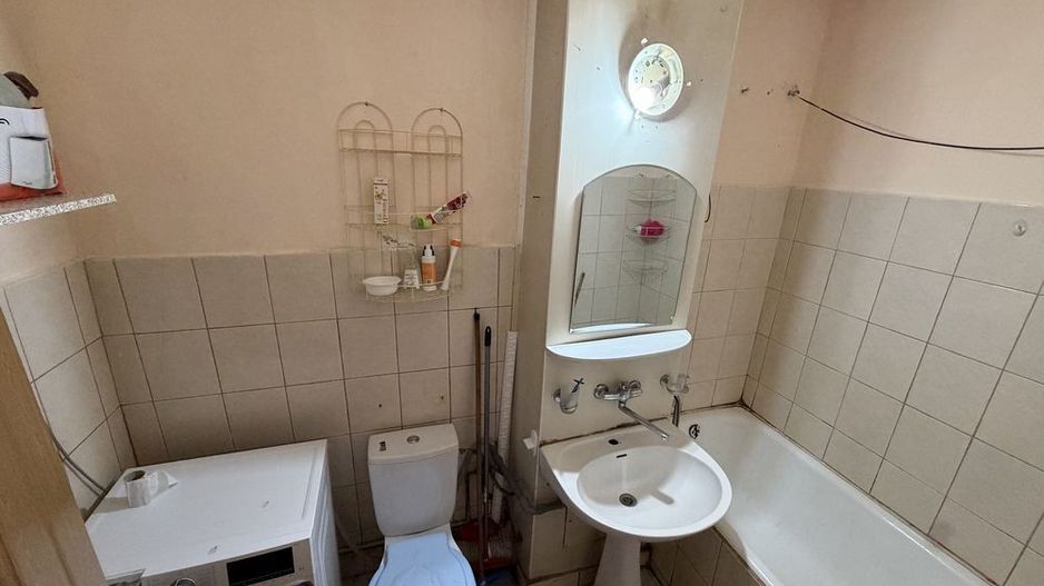 Apartament de vanzare -zona Soarelui - Poză 4