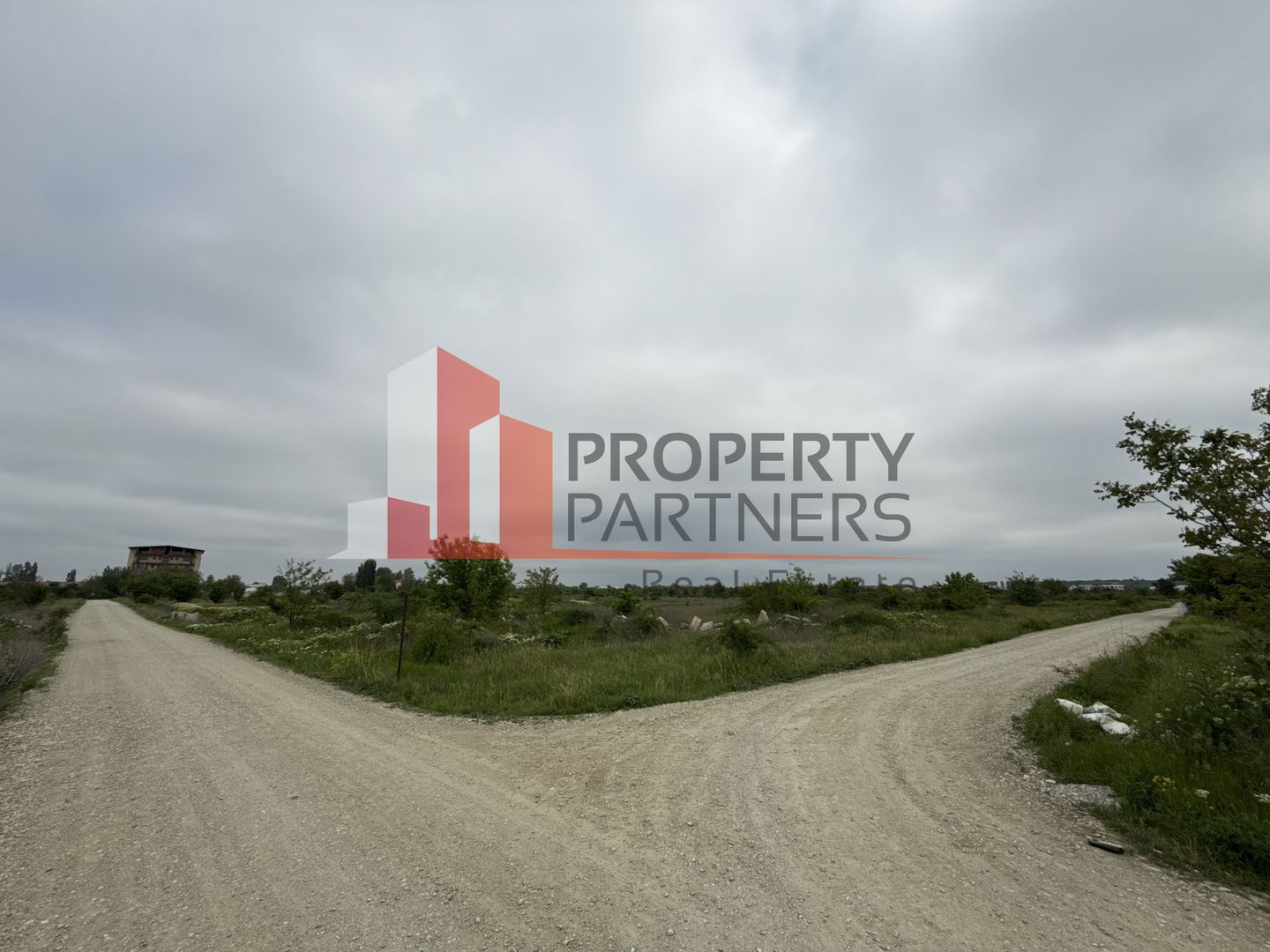 Teren Drumul Opalului -  cu Piscul Corbului - Poză 5