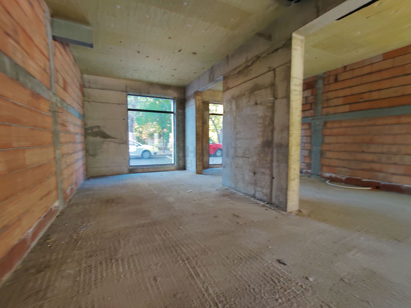 Spatiu comercial Complex Vivenda, disponibil imediat - Poză 8