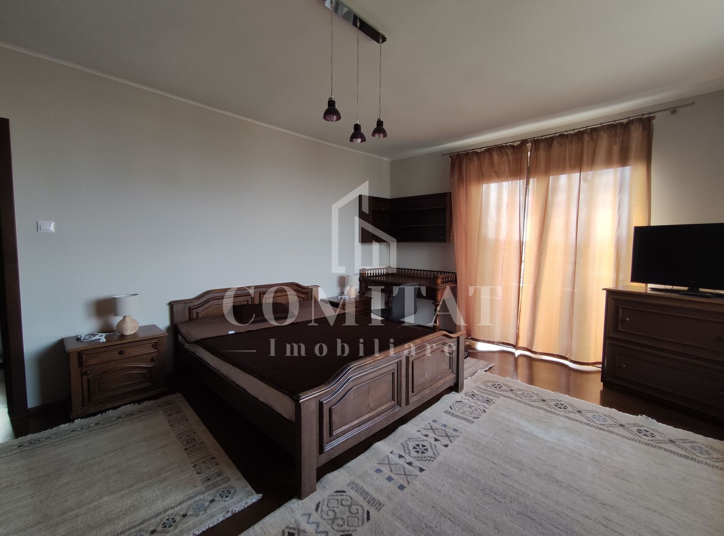 Apartament cu 3 camere | 92 mp | Zona Andrei Mureșanu - Poză 1