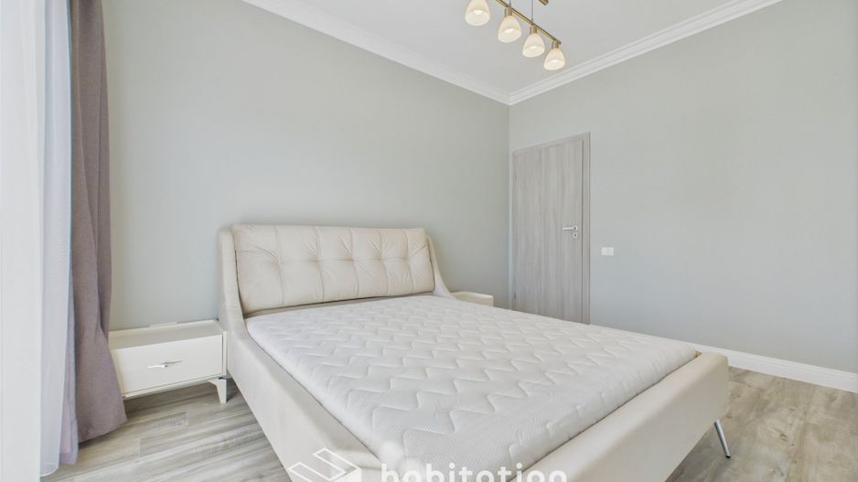 Tur virtual disponibil – duplex modern cu grădină privată și garaj - Poză 22