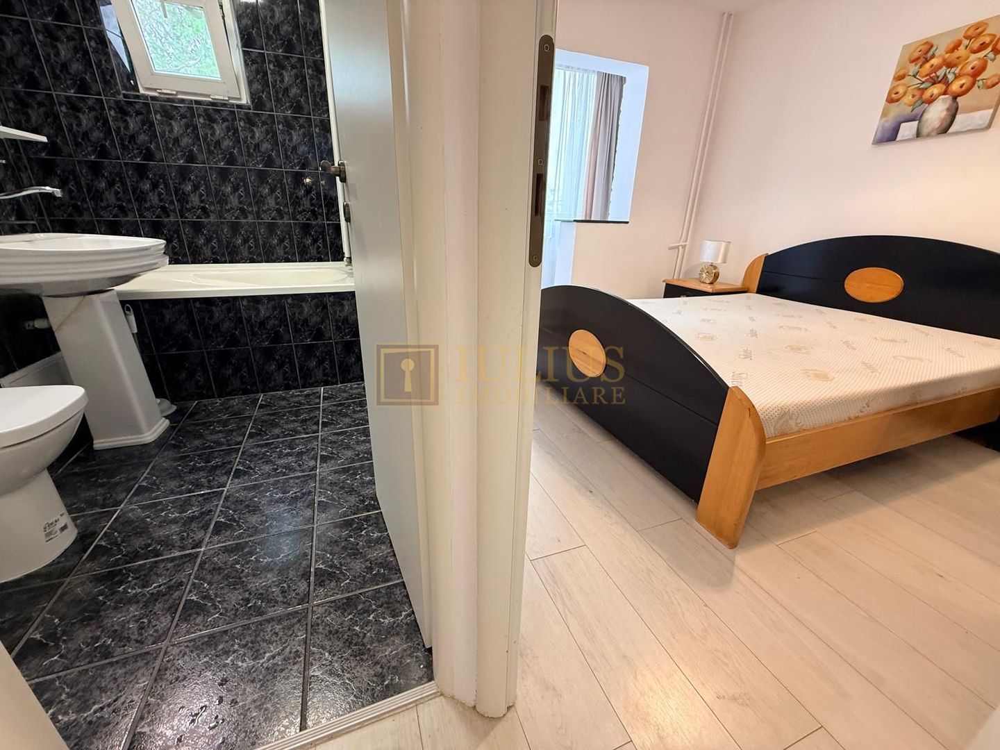 2 dormitoare + 2 bai| apartament spatios 70mp| renovat| Bloc izolat termic| - Poză 9