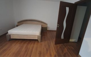 Apartament de 2 camere, 60mp, Zona Centrala - Poză 3