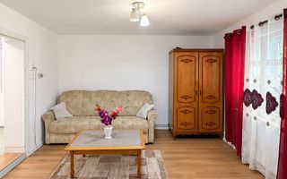 Casa de vanzare 1500 mp Cugir zona linistita - Poză 5