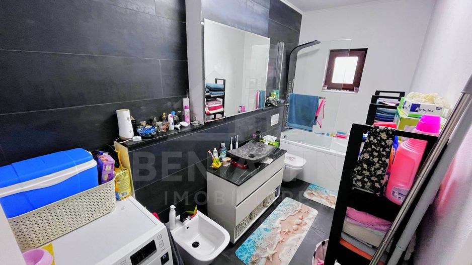 Apartament-Bloc-Nou-Parcare-Curte-Proprie-45mp-Mobilat-Utilat-Liber - Poză 6