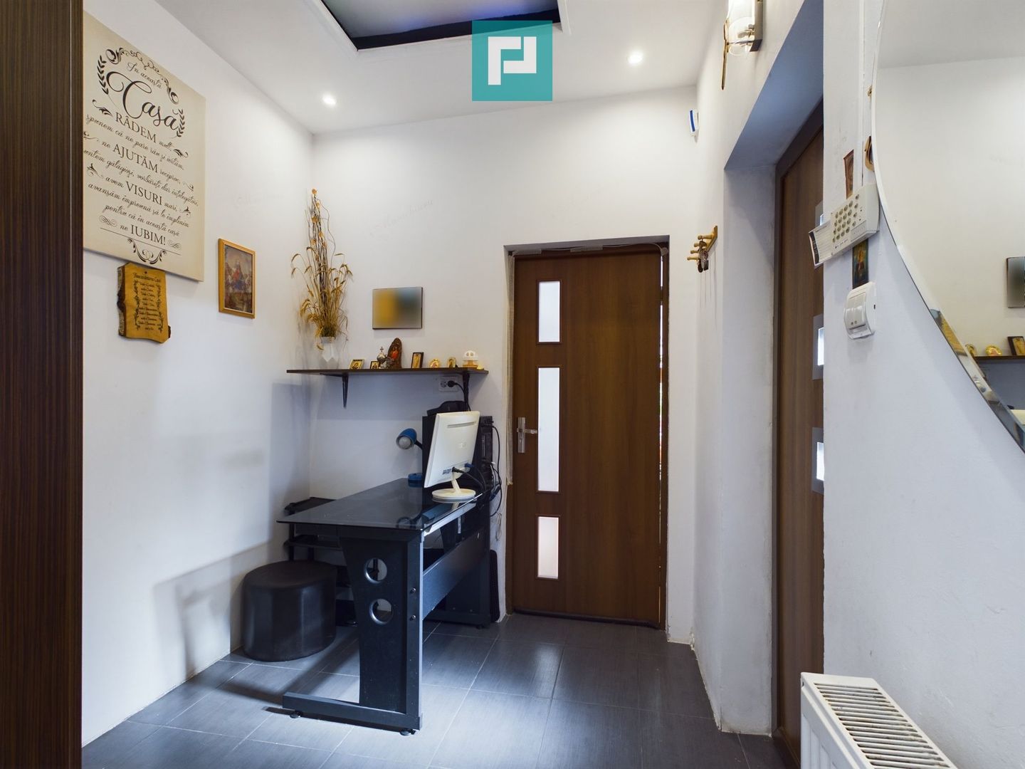 Apartament la casă - 3 camere, Pârneava - Poză 4