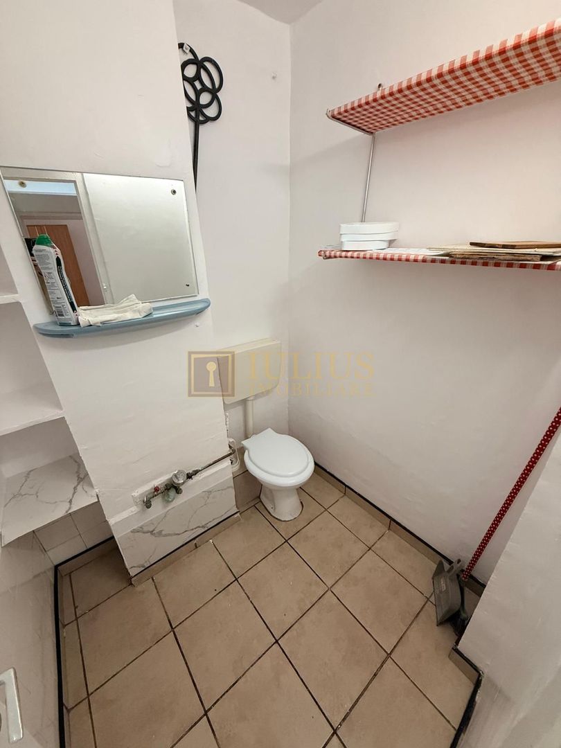 3 camere, situat in Complexul Studentesc, studenti, centrala proprie. - Poză 18