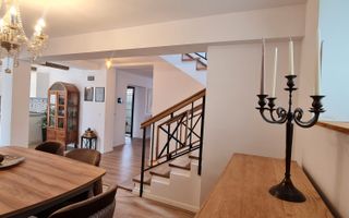 Vila spațioasă și elegantă de vânzare la intrarea în cartierul Turnișo - Poză 1