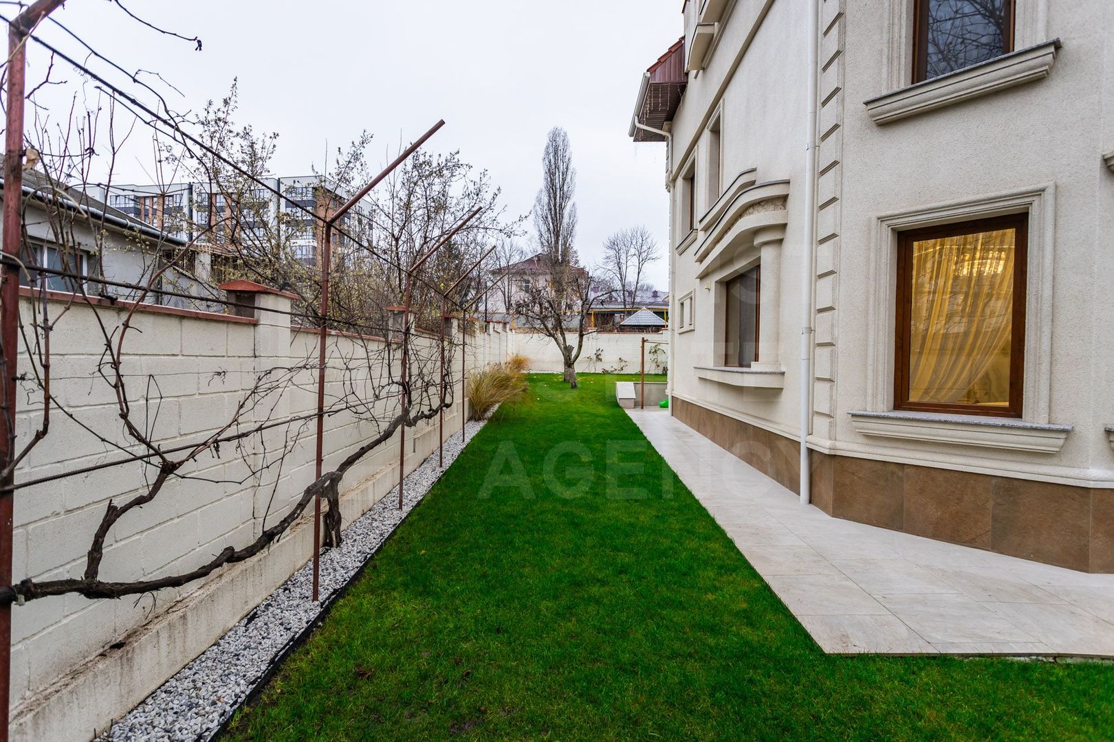 Vânzare, casă, 3 nivele, 300 mp+7,2 ari, str. Chișinău, Cricova - Poză 10