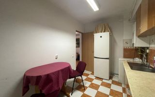 Garsonieră | 32mp | Piața 1 Mai | DE ÎNCHIRIAT - Poză 2