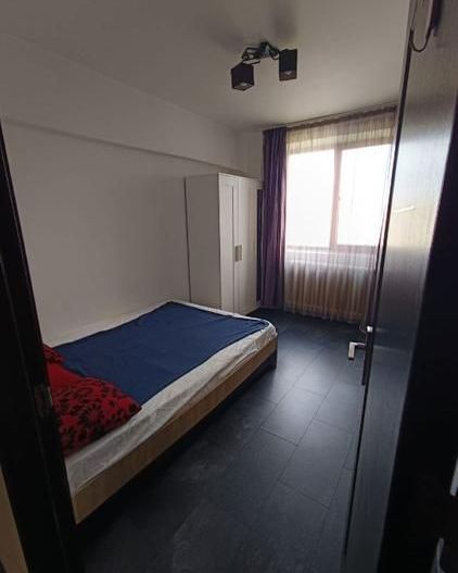 De vanzare Apartament 3 camere Tineretului, central - Poză 4