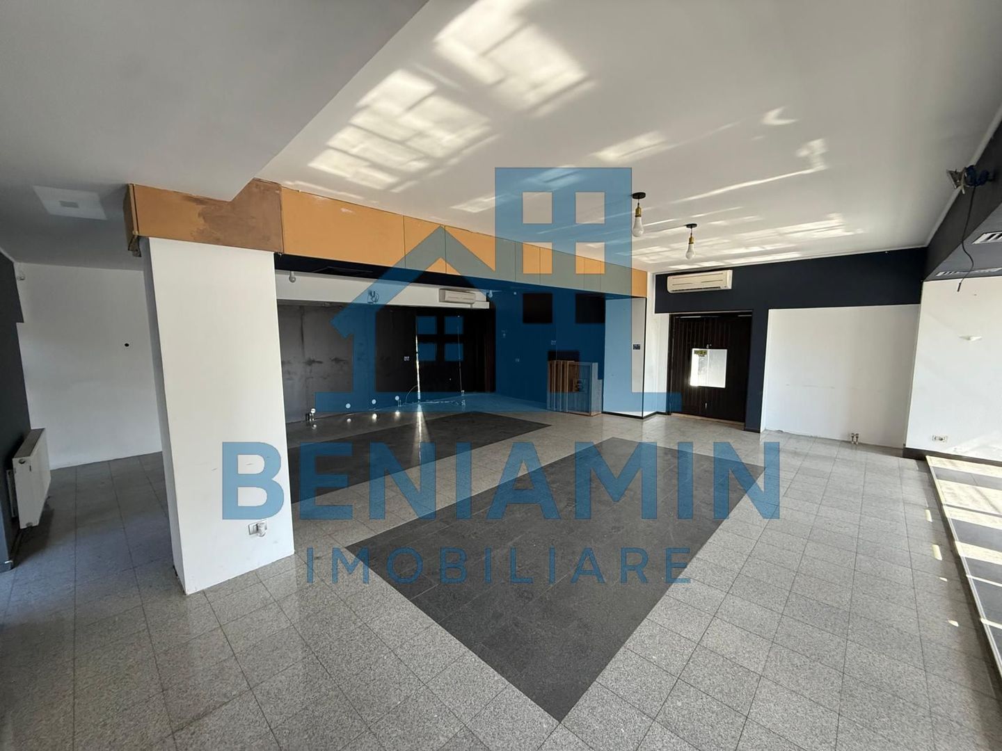 Ultracentral 127mp open space amenajat disponibil imediat Liber - Poză 3