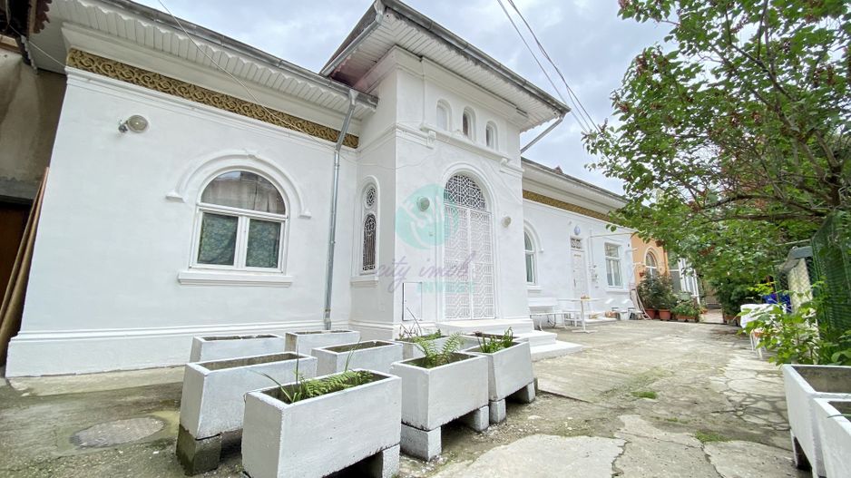 Casuta in zona Eminescu - Mosilor - Poză 1