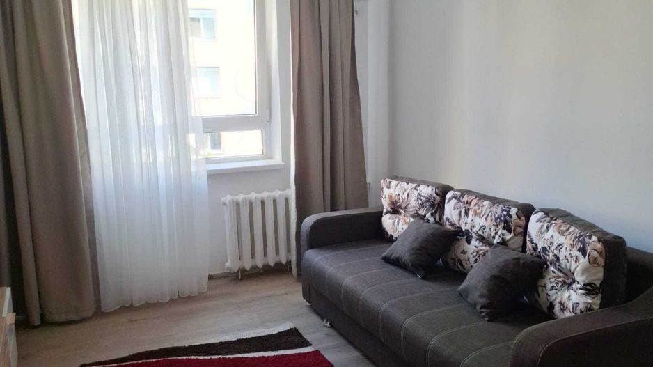 apartament 3 camere de închiriat renovat, zona Iancului, - Poză 2