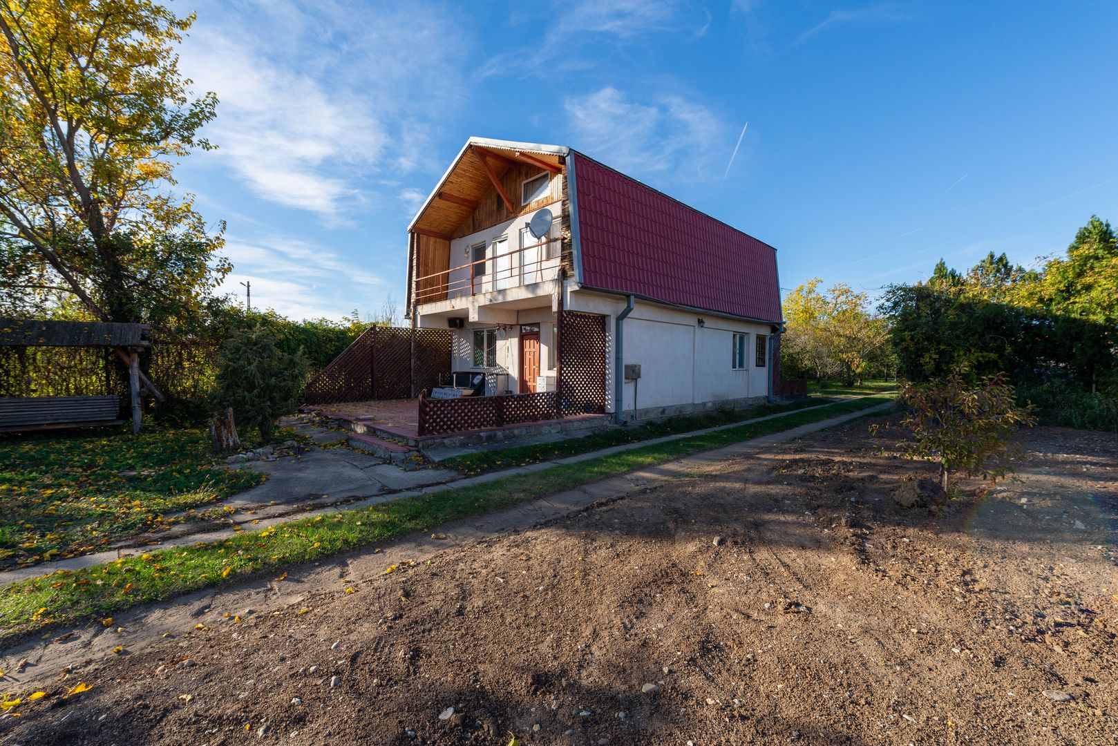 Casa cu 4 camere de vanzare Domnesti - Poză 3