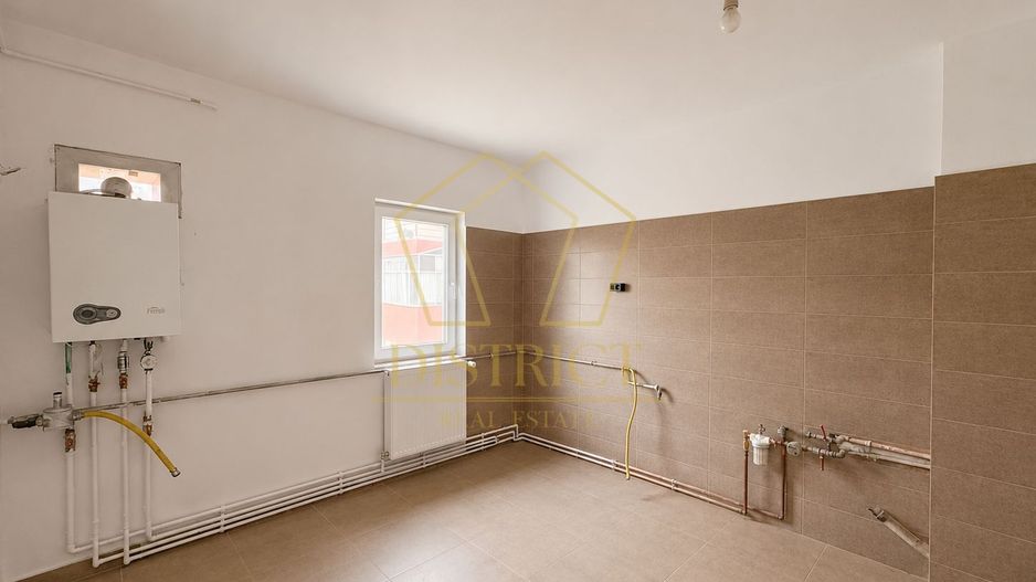 Apartament spațios cu 3 camere si 2 bai | Bucovina - Poză 6