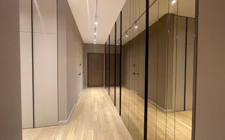 Unique Luxury Apartment | 4 Rooms | CITY VIEW - Poză 2