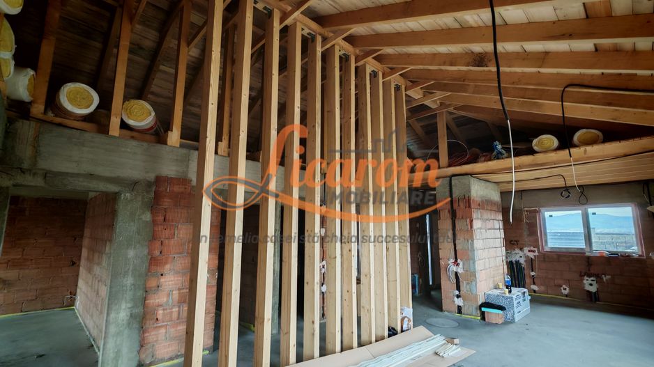 Casa la cheie in CRISTIAN pe Parter, zona de vile,250.000 euro - Poză 5