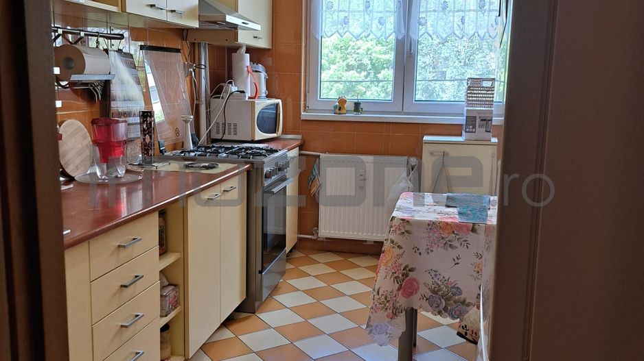 Prima Inchiriere, 3 camere, mobilat, bloc reabilitat, et 2/10, Militari - Pacii - Poză 3