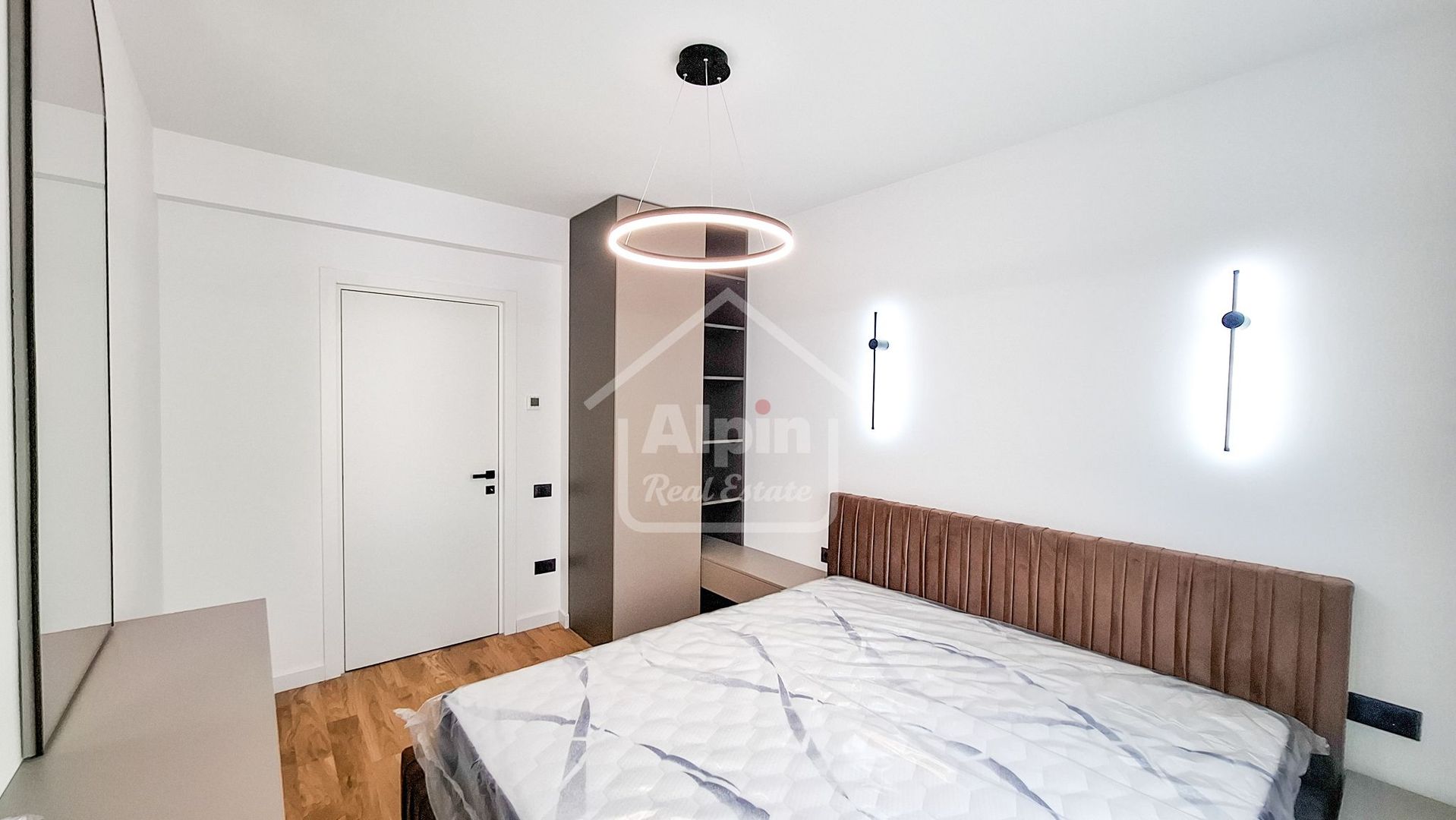 Apartament Finisaje Superioare I Central - Poză 10