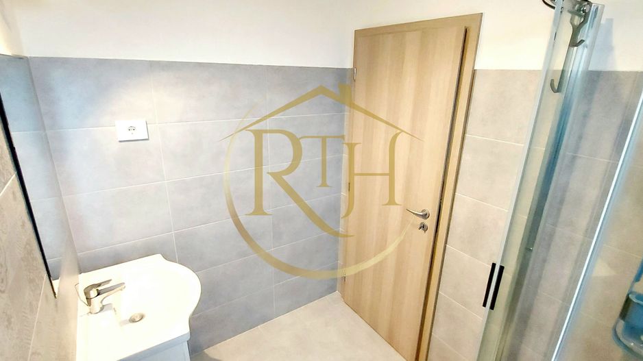 Oferim spre inchiriere apartament spatios, 3 camere, Bloc Nou, Braytim - Poză 11