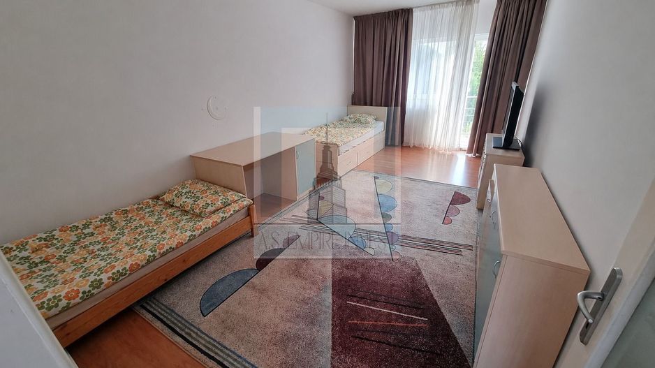 Casă spațioasă | 223 mp utili | teren 1.000 mp-zona Cristian/Brașov - Poză 10