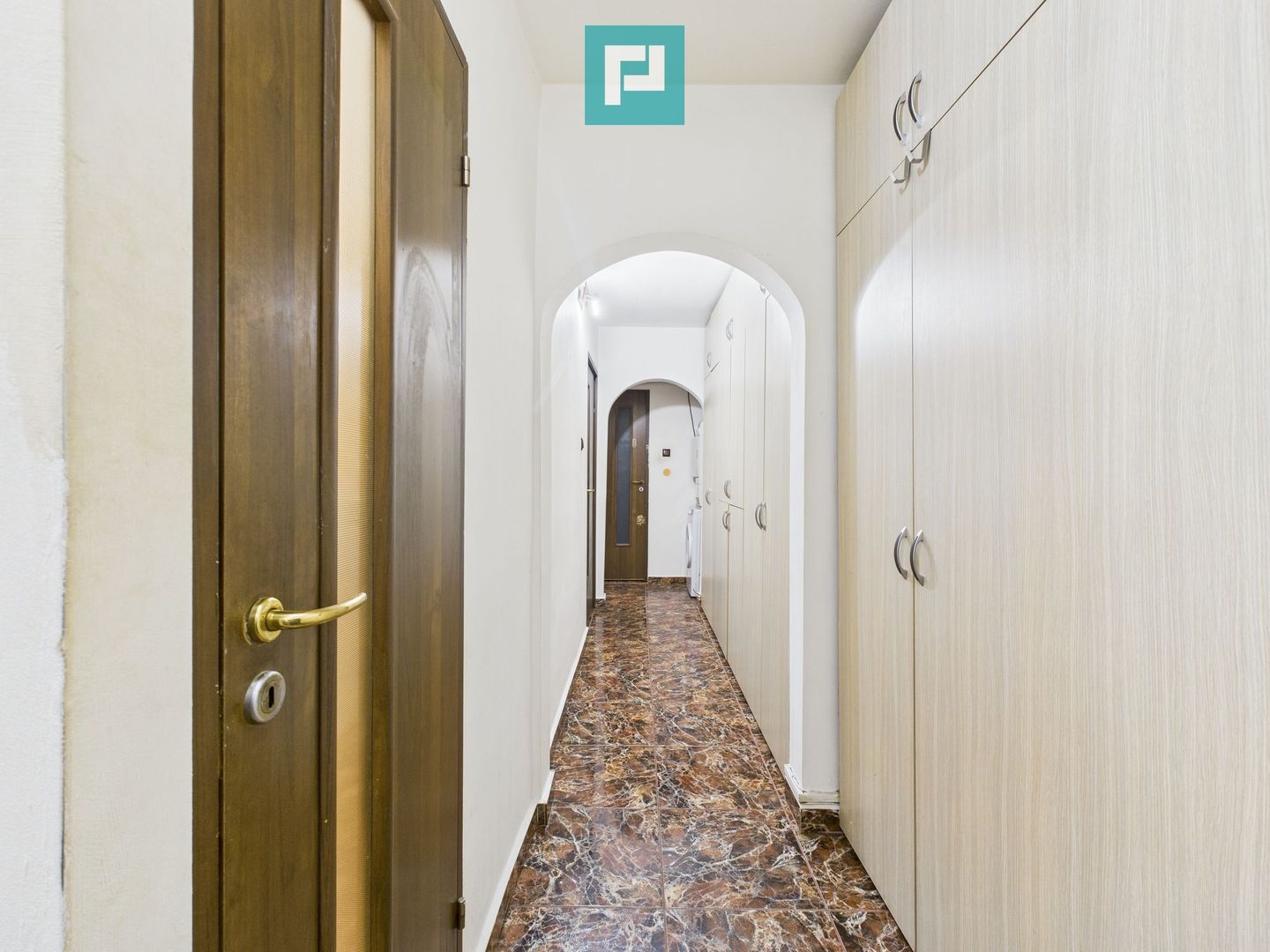 Apartament cu 3 camere zona Freidorf - Poză 4