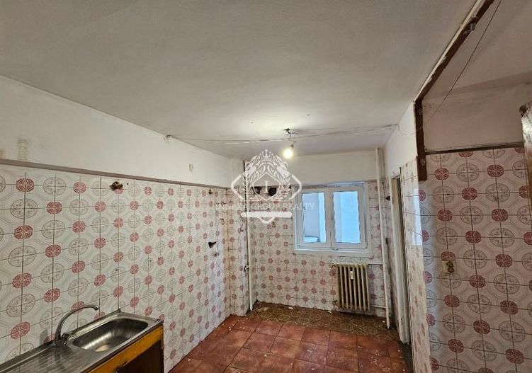Apartament 4 camere | Romana - Dorobanti | Bloc reabilitat 1980 - Poză 3